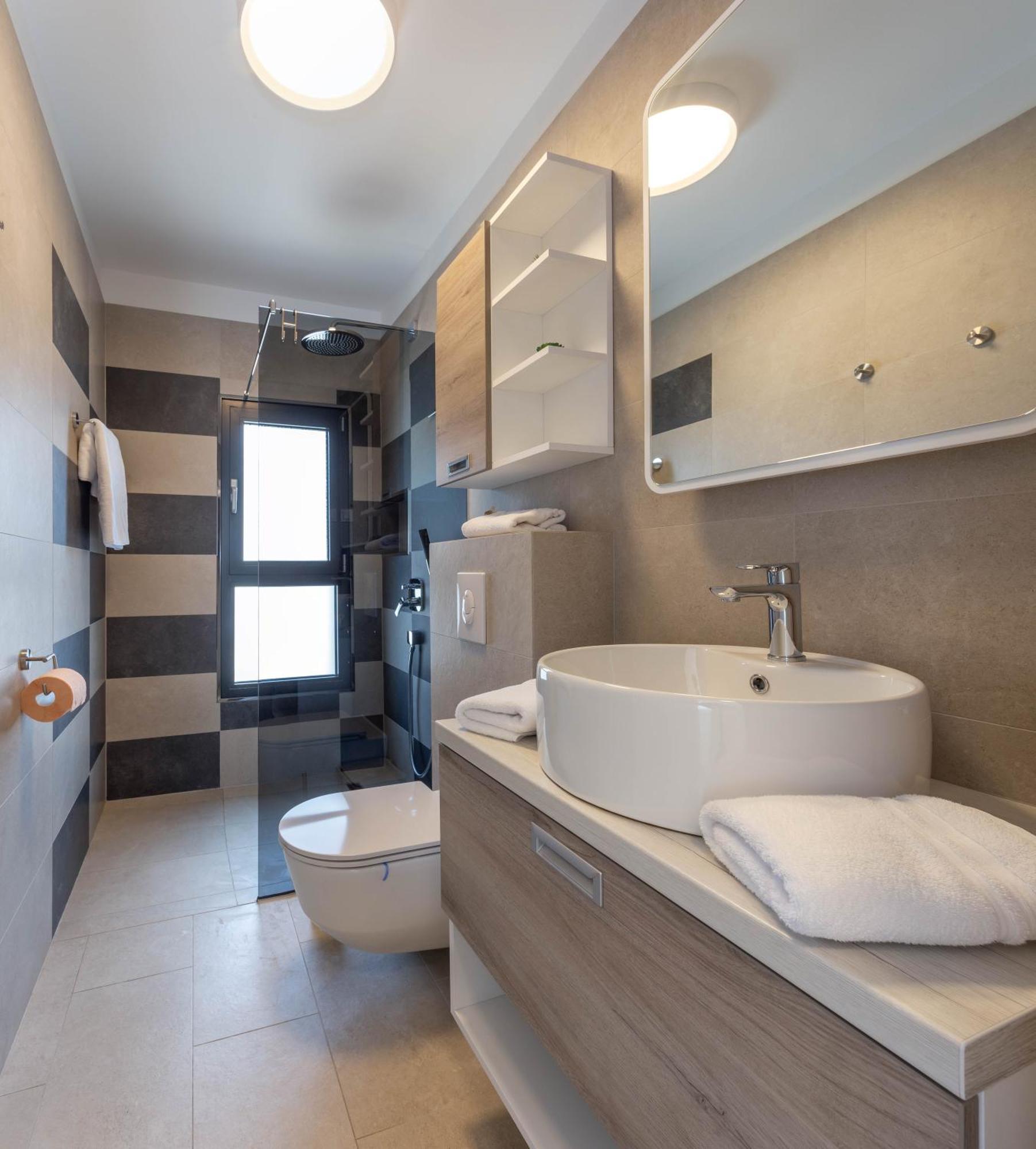 Ferienwohnung Grey House Bol Exterior foto